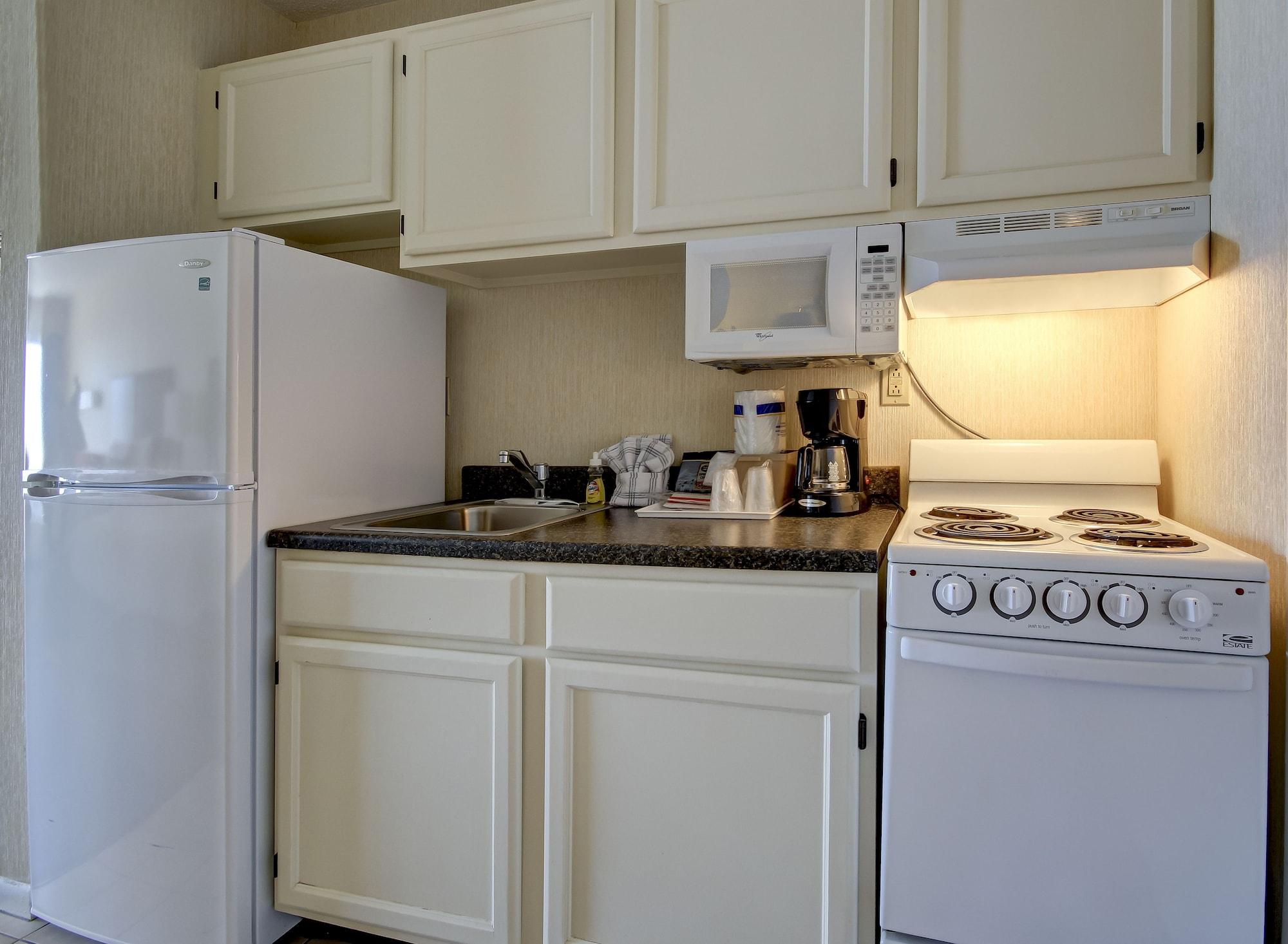 Hotel Sealoft Oceanfront 2*